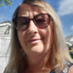 Meet your Posher, Linda